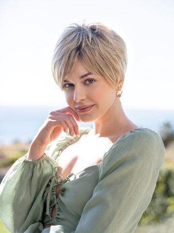 Bay Wig - 2585   Amore Collection Bay Wig - 2585   Amore Collection