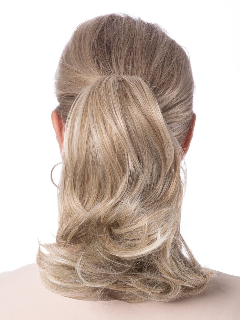 LIGHT-BLONDE LIGHT-BLONDE