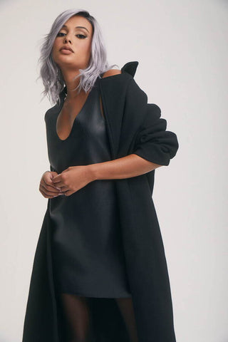 Dazzling Wavez Wig - 1513 Muse Collection