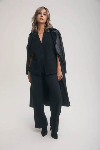 Dazzling Wavez Wig - 1513 Muse Collection