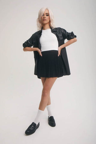 Dazzling Wavez Wig - 1513 Muse Collection