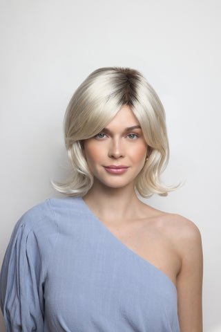 Levy Wig - 2582   Amore Collection