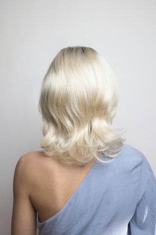 Levy Wig - 2582   Amore Collection