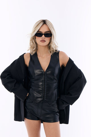 Loryn Wig - 2418 ROP Hi Fashion Collection