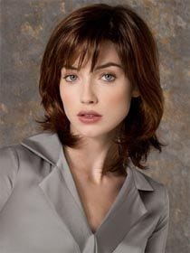 Casino More Petite-Average Lace Front Wig