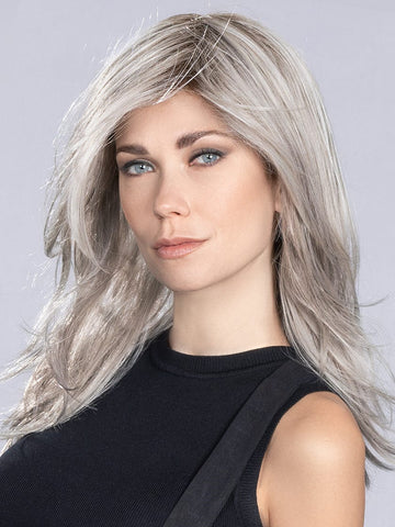 METALLIC-BLONDE-ROOTED