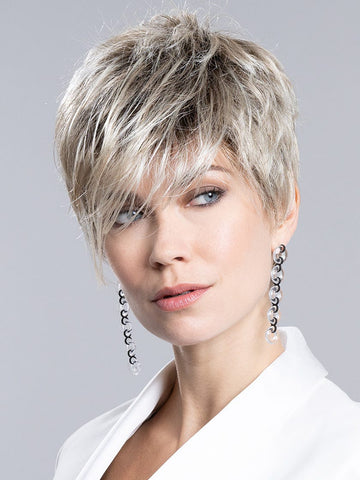 Ring Synthetic Wig