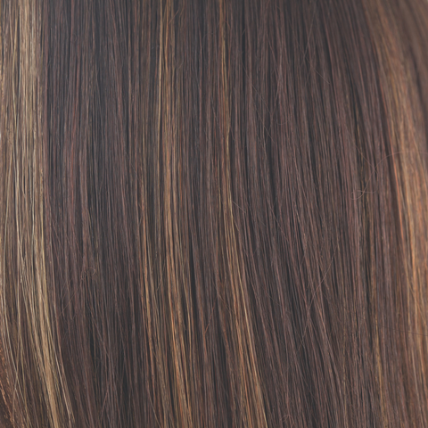 Java Frost  -  Warm Cappucino-based with a mix of reddish brown and medium golden blond highlights. Java Frost's highlights create a polished, dimensional look with subtle lightening.