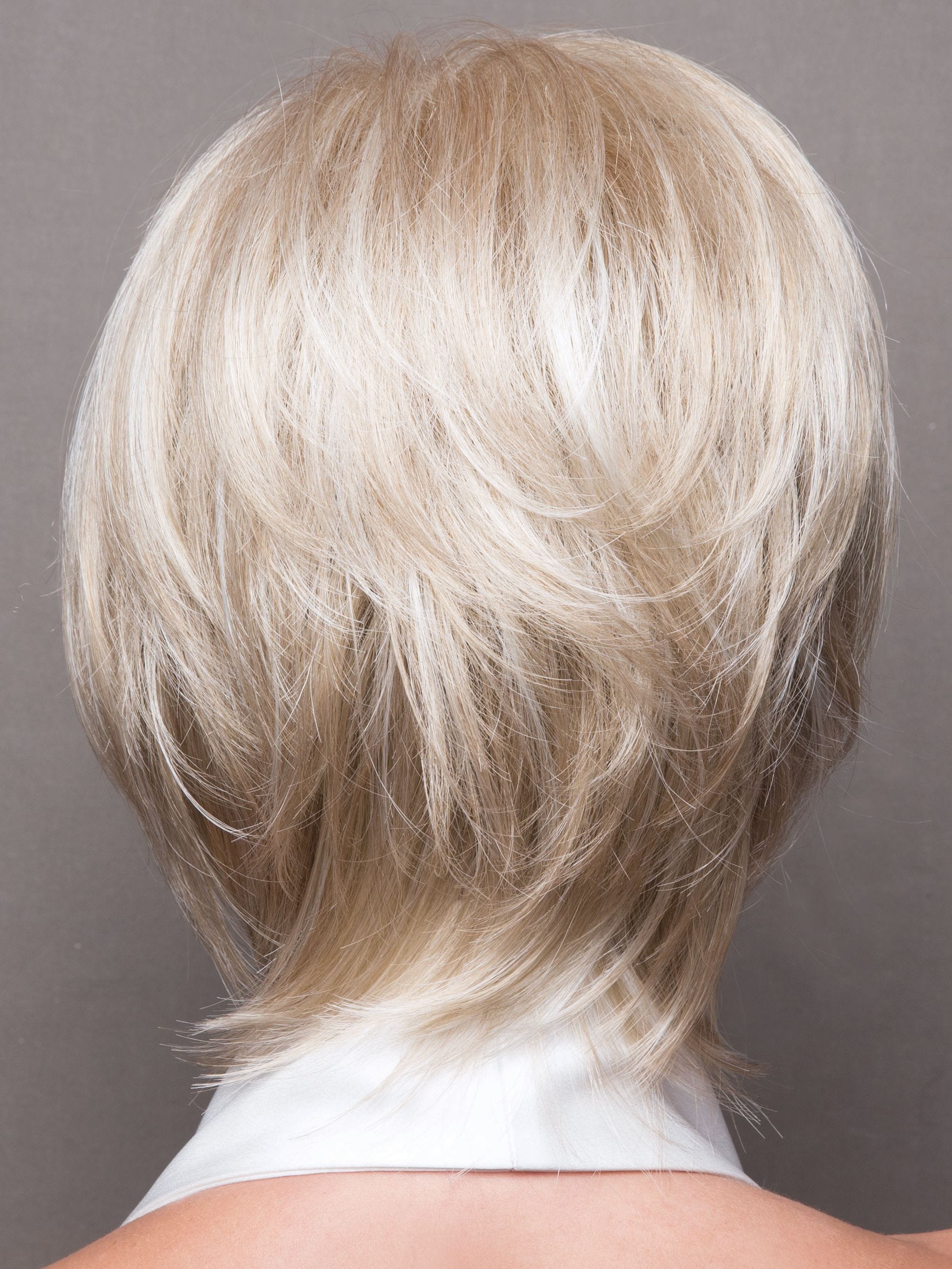 CREAMY-BLONDE