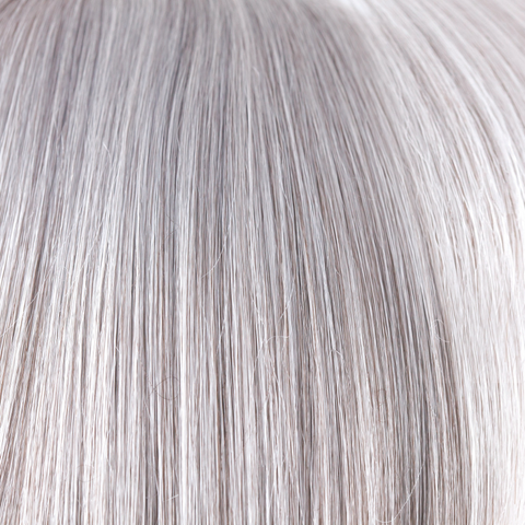 A natural and realistic with gradation starting as a silvery white and ends as a dark salt-and-pepper tone at the nape. 