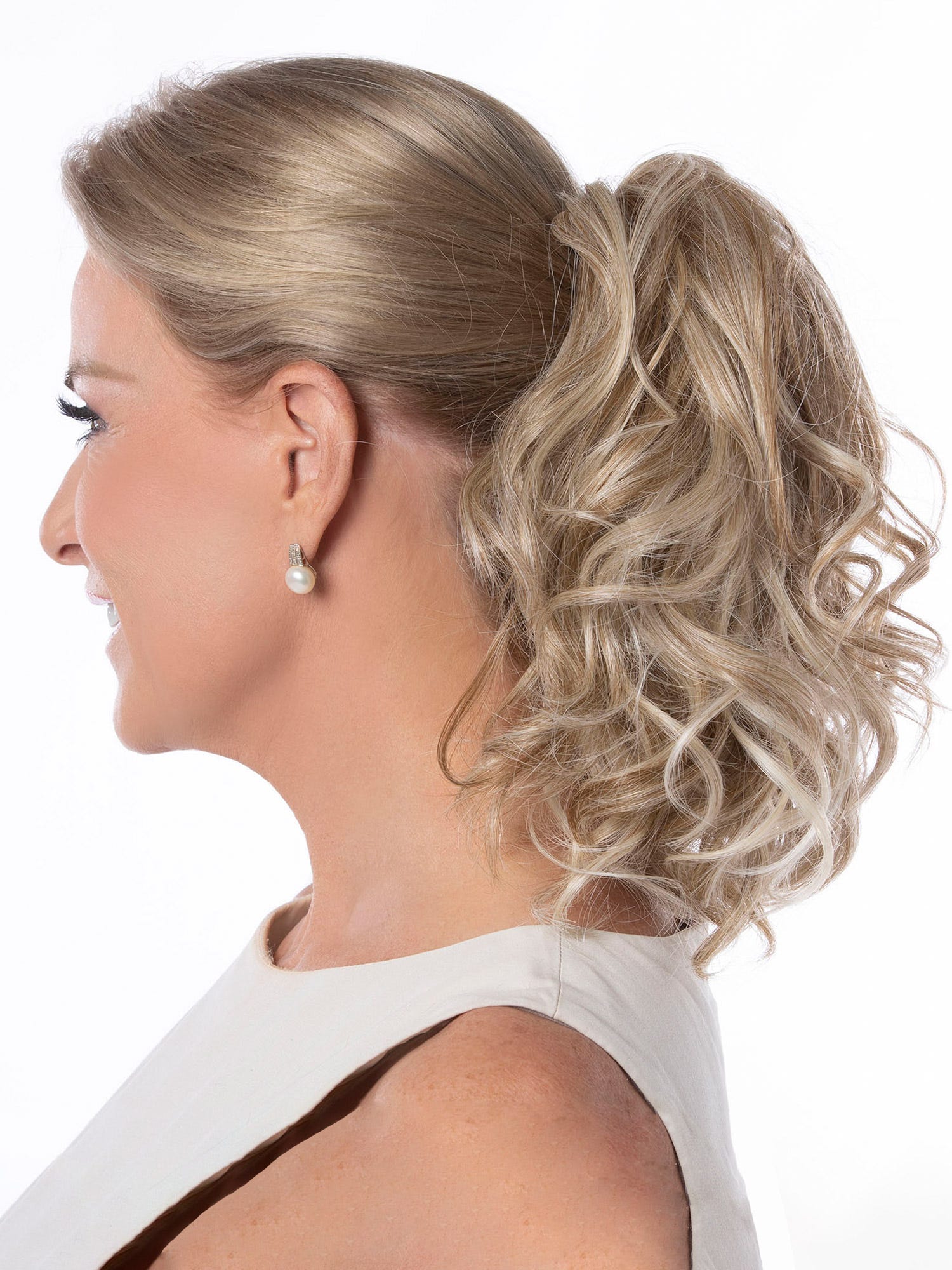 LIGHT-BLONDE