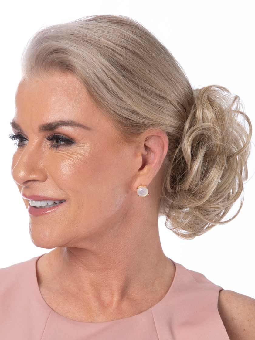 LIGHT-BLONDE
